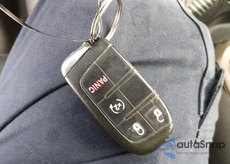 2017 Jeep Renegade Latitude Fwd z USA, uszkodzony, nr VIN ZACCJABBXHPF12899